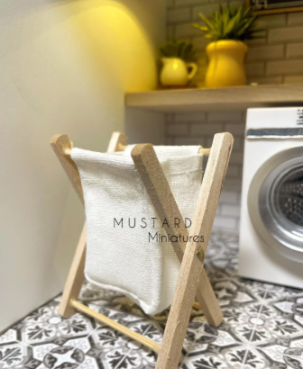 Dollhouse Laundry Room Accessories: Basket, Plant, Sign