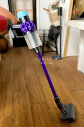 1:12 Scale Dollhouse Modern Vacuum