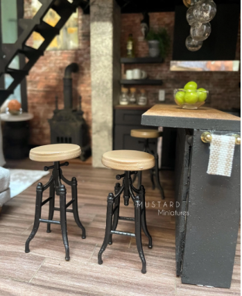 Dollhouse Bar Stool, Modern Miniature Pub Stool 1:12 Scale