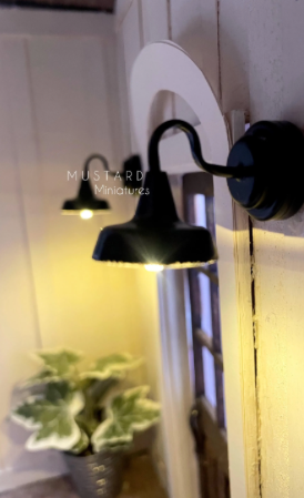 Industrial Light, Battery Operated Lamp, Dollhouse short Funnel light 1:12 Scale