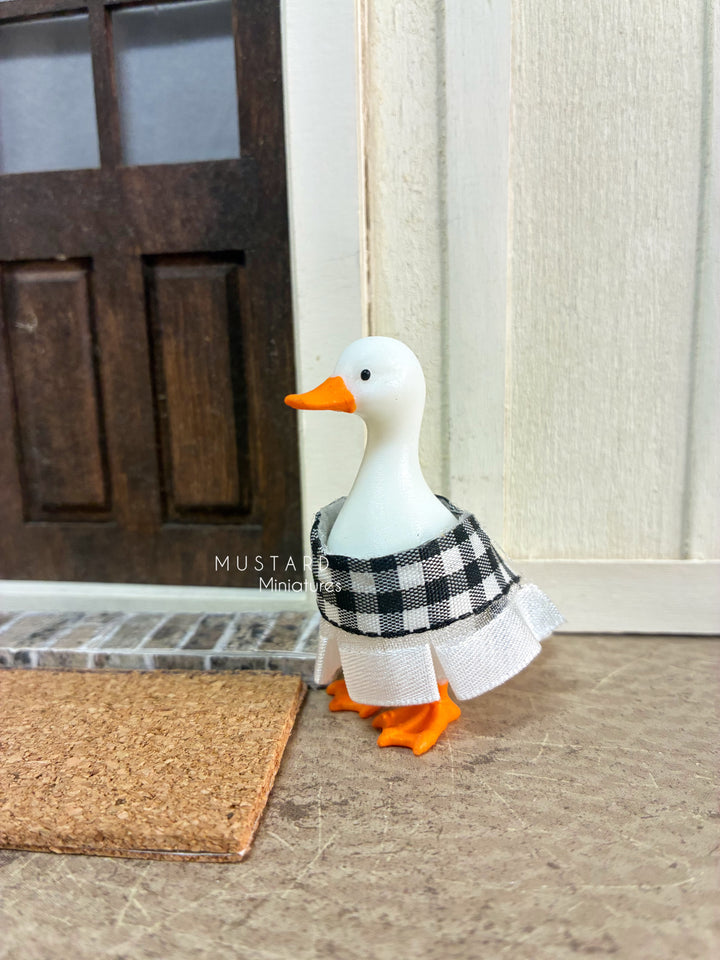 Dollhouse Miniature Goose, Modern Miniature Accessory