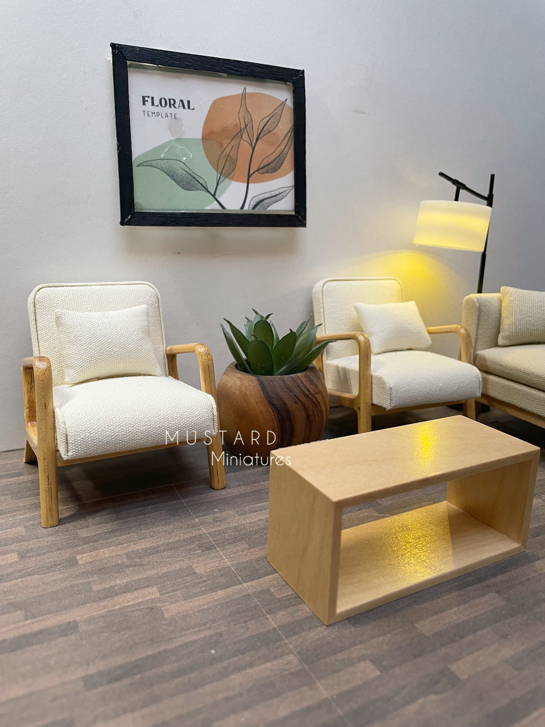 1:12 Scale Dollhouse Square Wood legs Accent Chair, Modern Miniatures