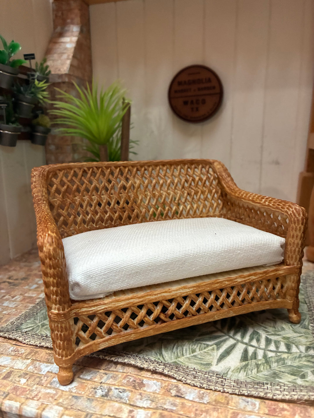 1:12 Scale Dollhouse 3D Wicker Patio Furniture or Tables, Brown Beige
