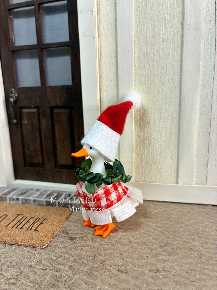 Dollhouse Miniature Goose, Modern Miniature Accessory